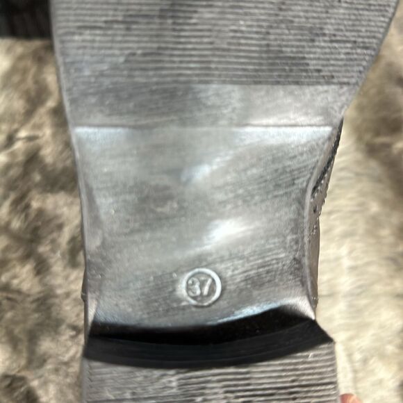 New Piampiani Ankle Booties - Picture 7 of 10